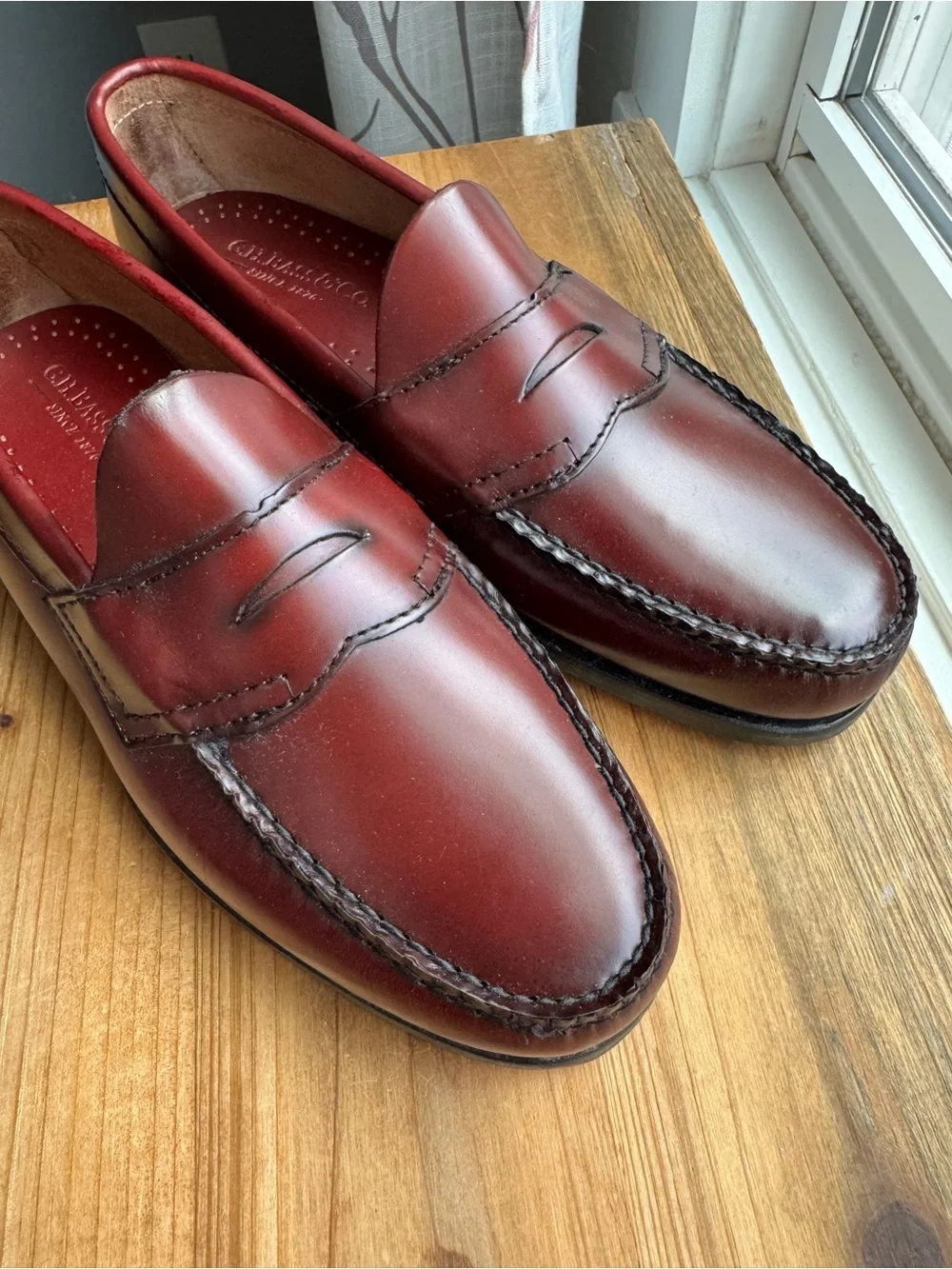 GH BASS WEEJUNS Bradford Penny Loafers Mens 8 D Burgundy Business Casual